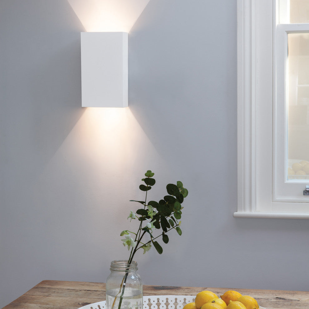 Astro Pella 190, Dimmable Indoor Wall Light Paintable Plaster