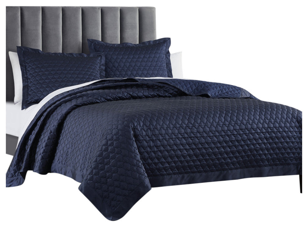 High Shine Satin Quatrefoil Quilt Set, 3 Piece, Navy, King