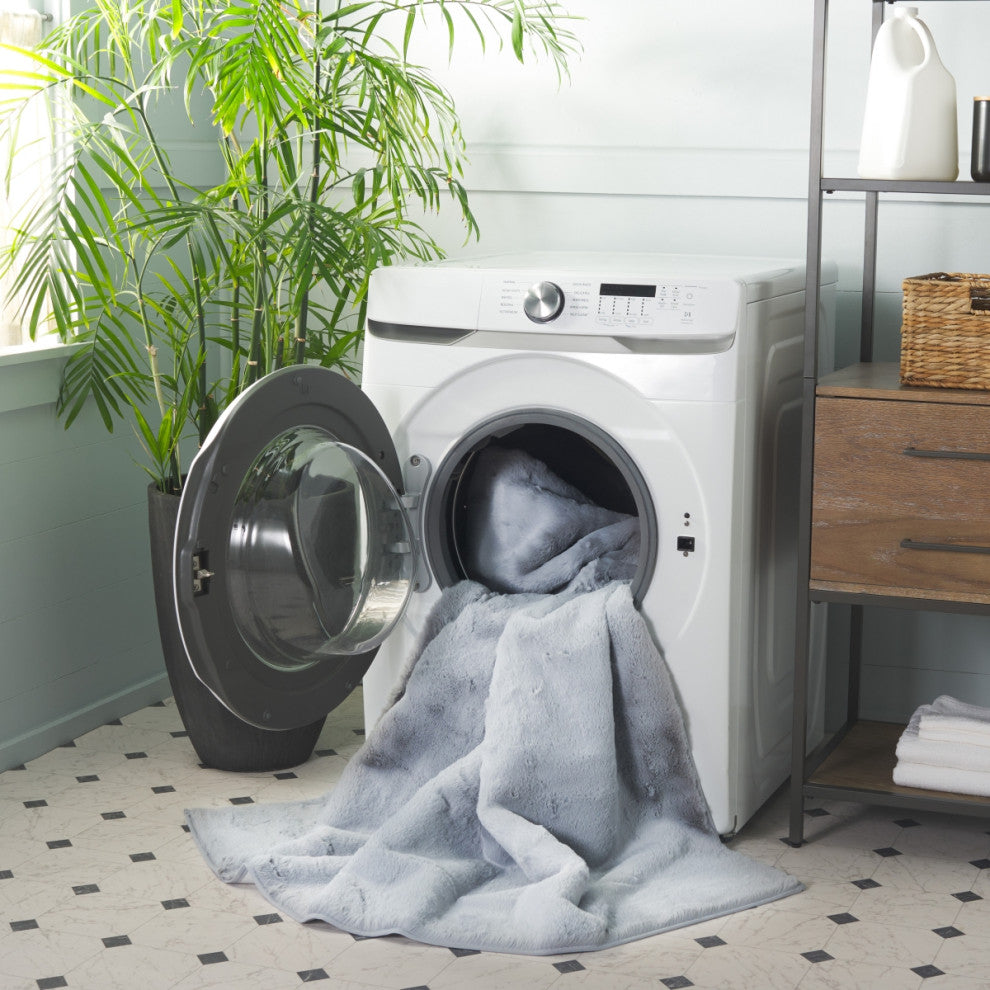 Safavieh Faux Rabbit Fur FRF976 Rug Machine-Washable, Light Grey, 3'x5'