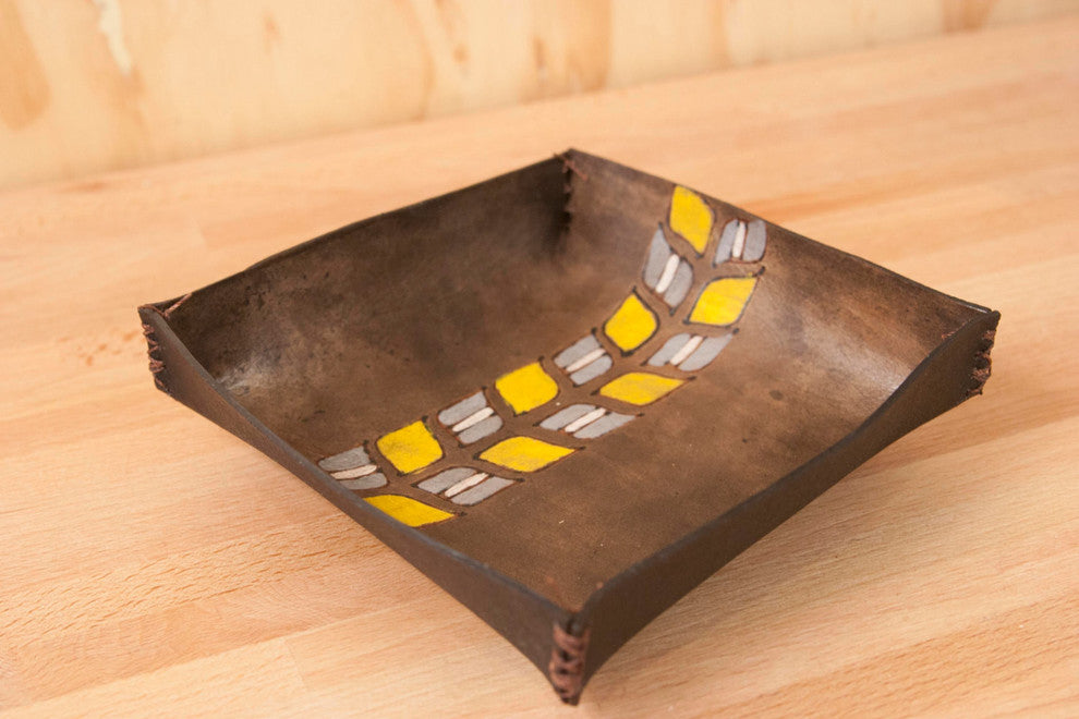Roger Valet Tray, Medium