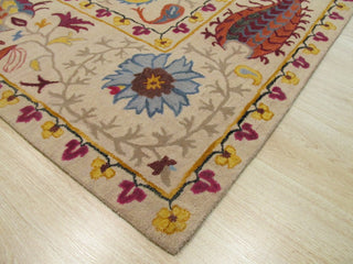 EORC Hand-tufted Wool Ivory Transitional Floral Paisley Rug, Rectangular 5'x8'