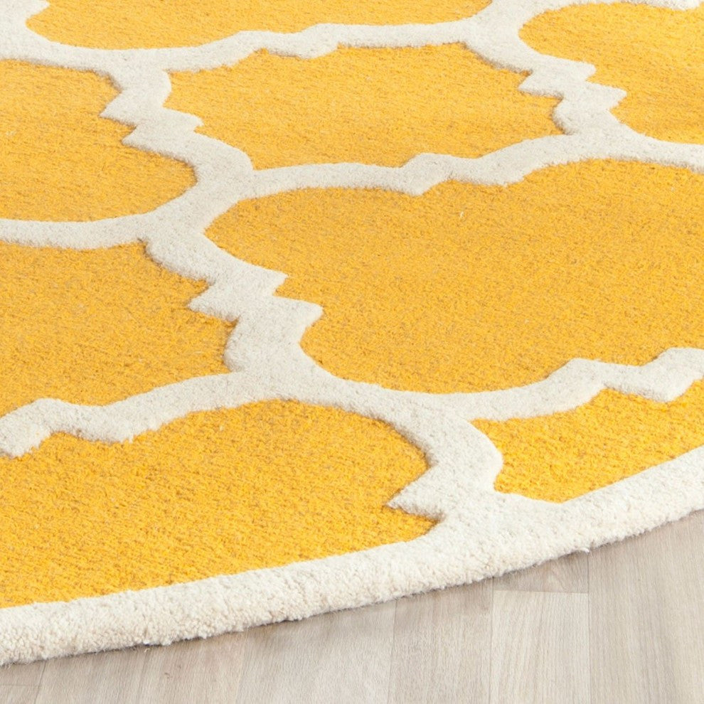 Safavieh Cambridge CAM140Q 10' Round Gold Rug