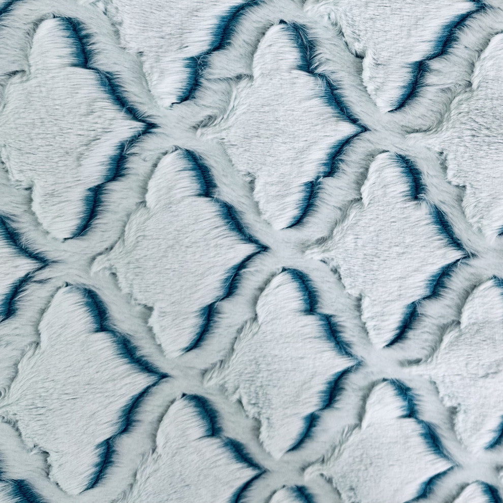 Plutus Light Blue Diamond Faux Fur Luxury Throw Pillow, Light Blue, 18" x 18"