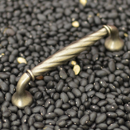 Pull, Aged Pewter