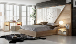 London 47 King Bedroom Set with two nightstands