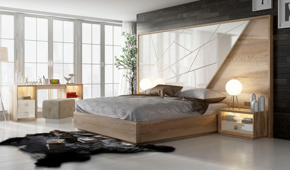 London 47 King Bedroom Set with two nightstands