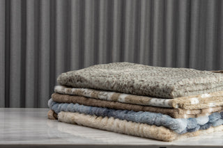 Limited Faux Fur Throw 50"x60", Lynx
