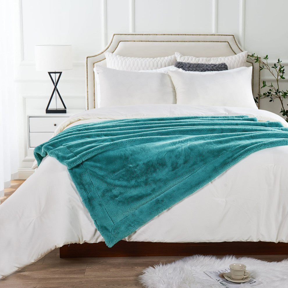 Fox Faux Fur Throw Blanket, Aqua, 60''x80''