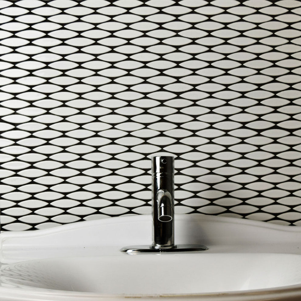 Pescado Glossy Ceramic Mosaic Floor and Wall Tile, Glossy Blanco