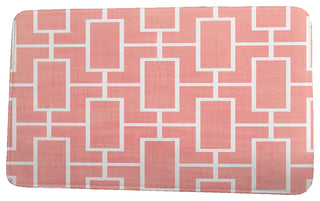 Palm Beach Screen Lattice Geometric Print Bath Mat, Coral, 17"x24"