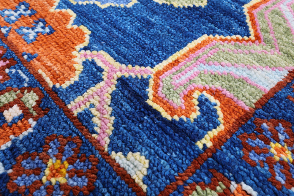 William Morris Hand Knotted Wool Rug 8' 3" X 10' 2" - Q13609