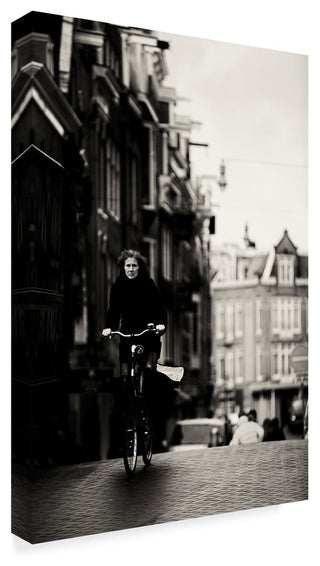 Julien Oncete 'Rainy Street Life' Canvas Art, 32"x22"