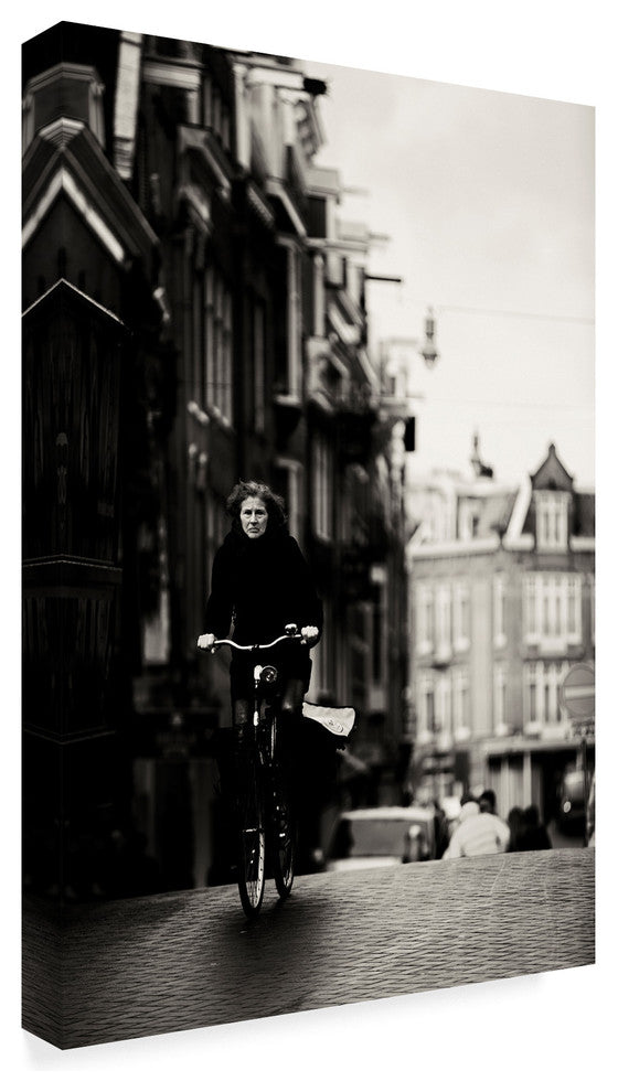 Julien Oncete 'Rainy Street Life' Canvas Art, 32"x22"