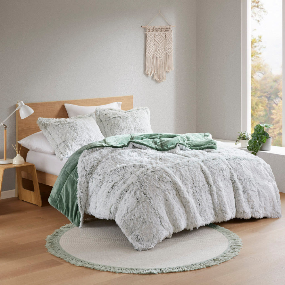 Intelligent Design Malea Shaggy Faux Fur Comforter Mini Set