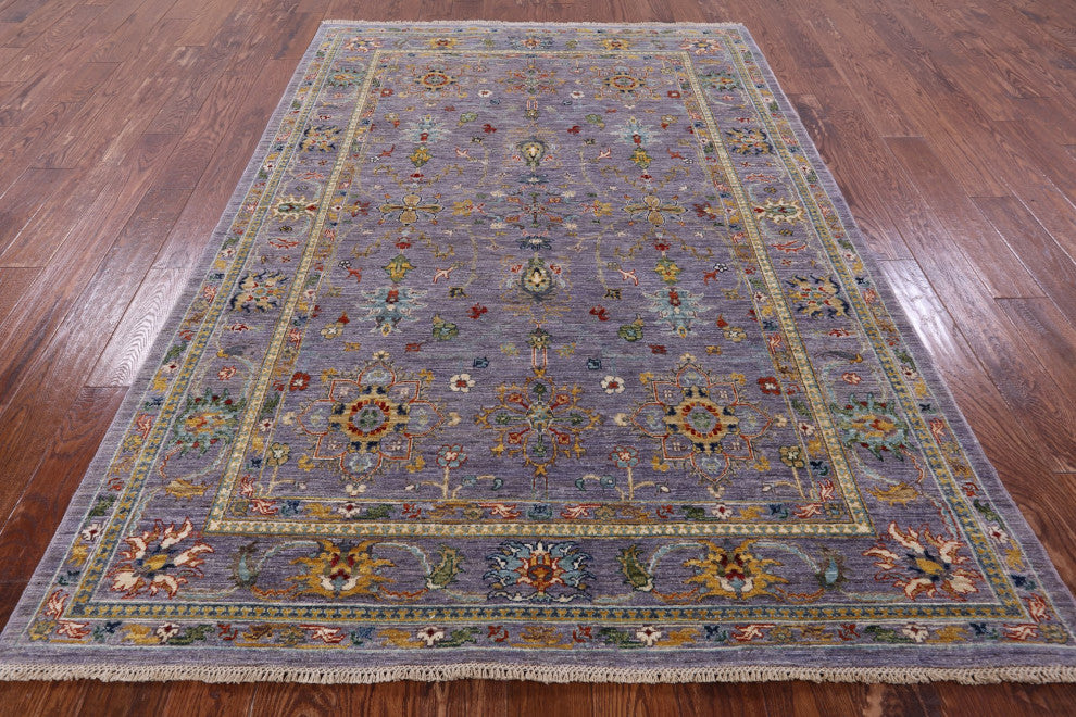 Persian Tabriz Hand-Knotted Rug 5' 6" X 7' 11" Q7549