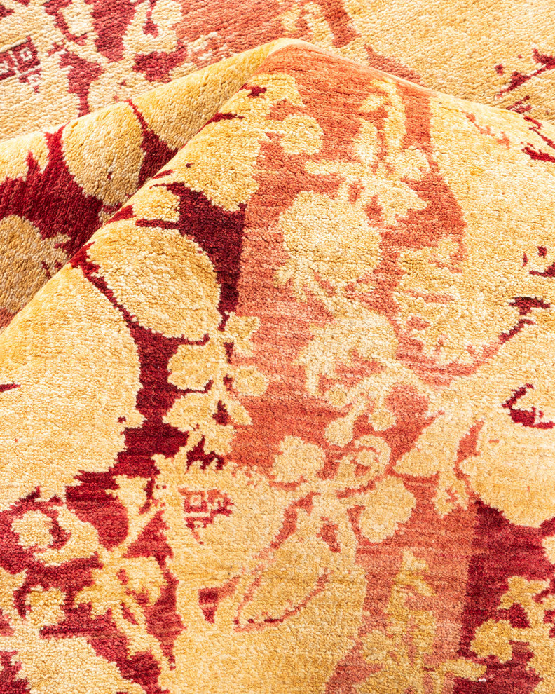 Mogul, One-of-a-Kind Hand-Knotted Area Rug Pink, 8'3"x10'7"
