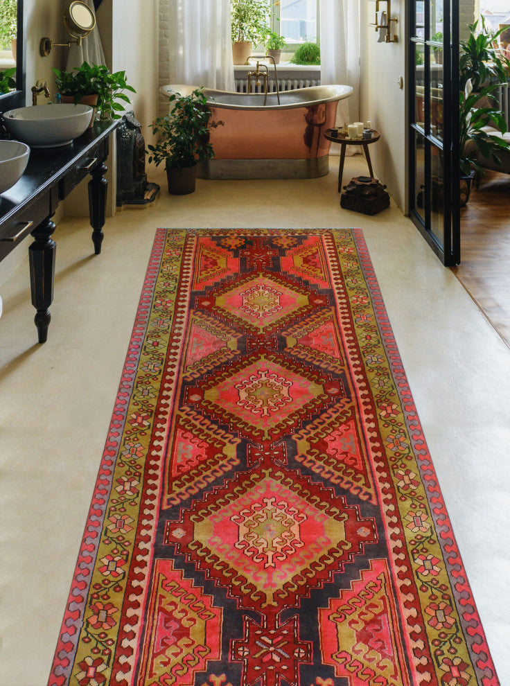 Fine Vintage Distressed Kohinoor Navy/Pink Runner, 3'7x9'11