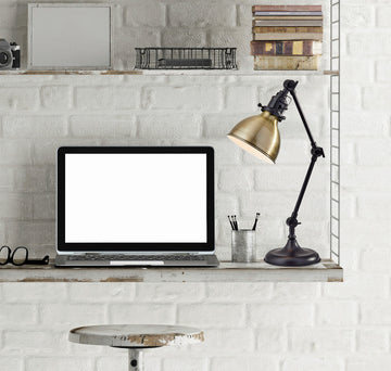 Alden Desk Lamp