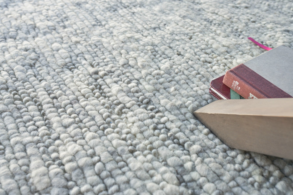 Borelli Handmade Hand Loomed Wool Silver Area Rug