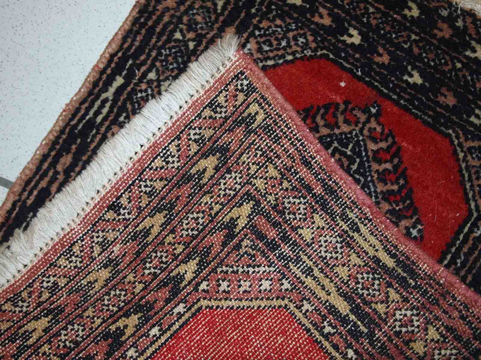 Handmade vintage Pakistani Lahore distressed rug 1.4' x 1.9' (45cm x 58cm) 1970s