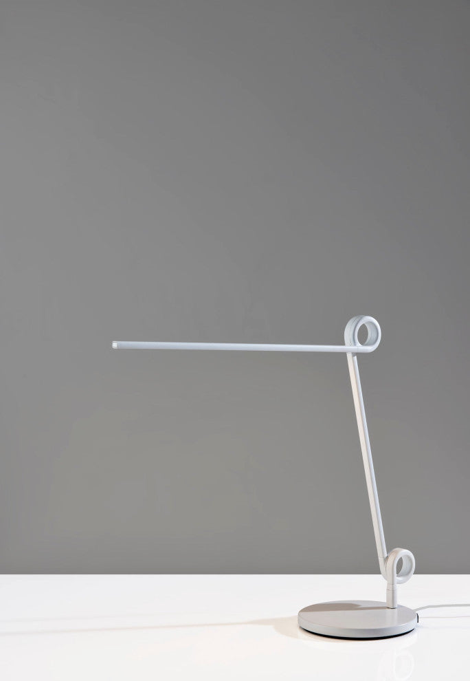 Knot LED Desk Lamp