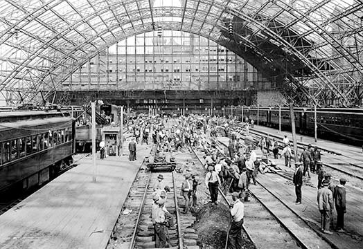 Inside Reading Terminal, Philadelphia, Pa - Gallery Wrapped Canvas Art 28" x 42"