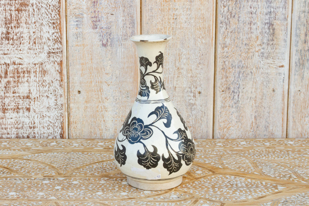 Vintage Black & White Asian Floral Vase