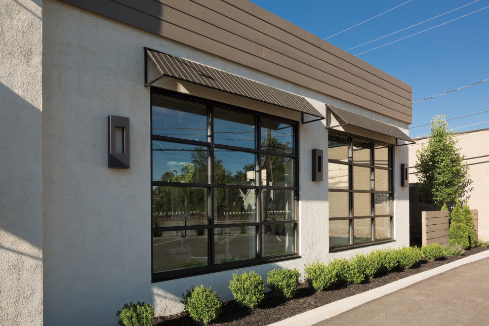 Hinkley Atlantis Large Wall Mount Lantern, Bronze