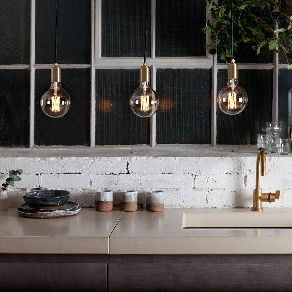 Gaia 6W with Brass Pendant US