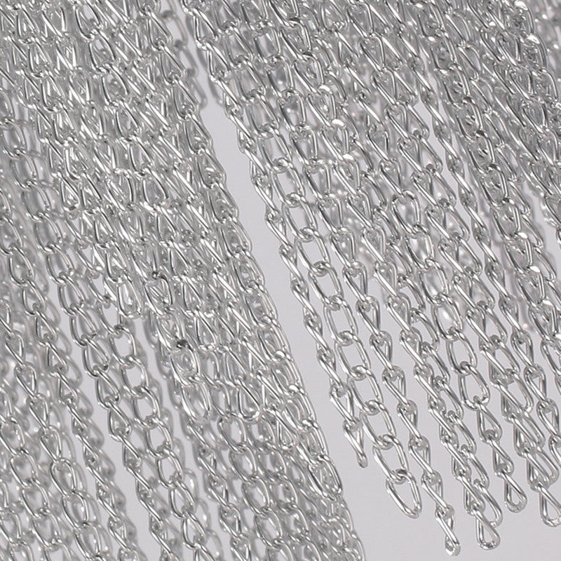 Cadena Chain Tassel Chandelier