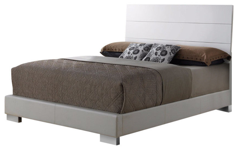 Transitional Style Queen Size Bed With Padded Footboard, White