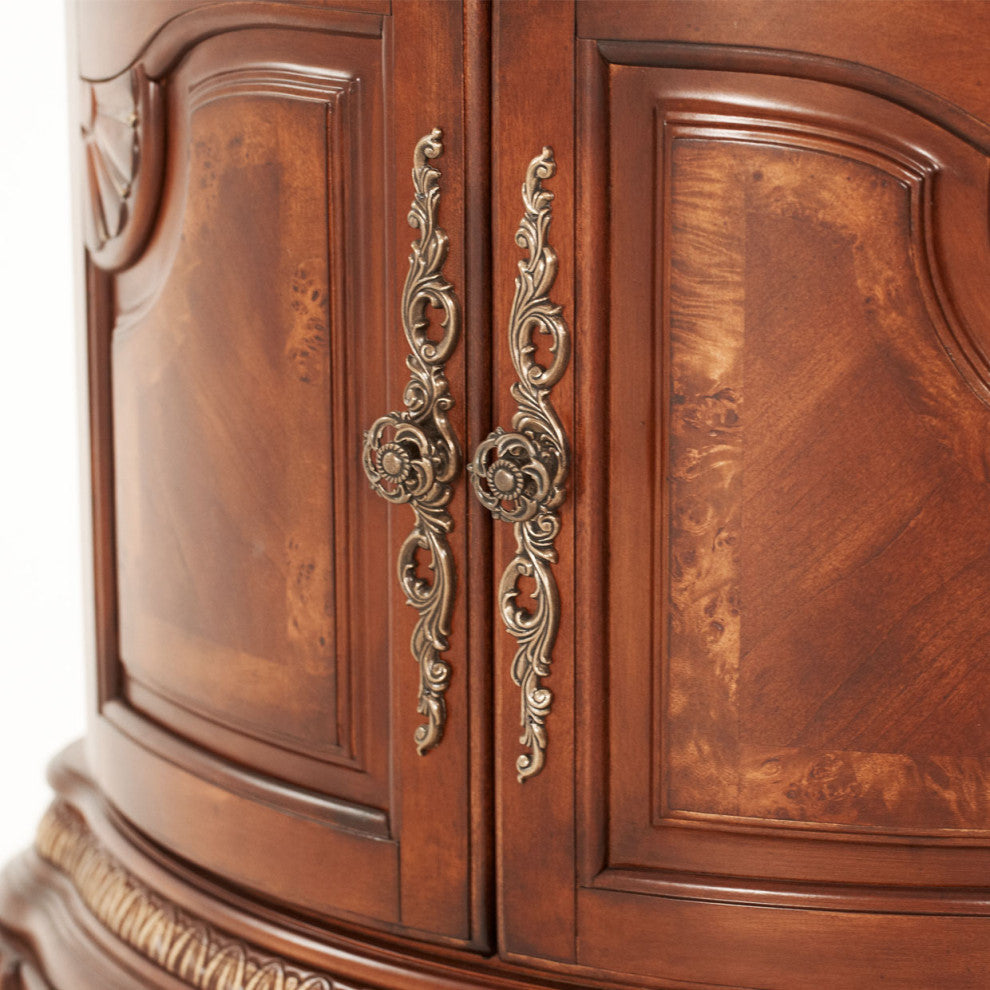 Close-up of a decorative detail/handle on a white background