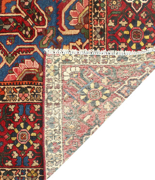 Fine Vintage Bakhtiari Cidem Red/Ivory Rug, 9'10 x 12'3