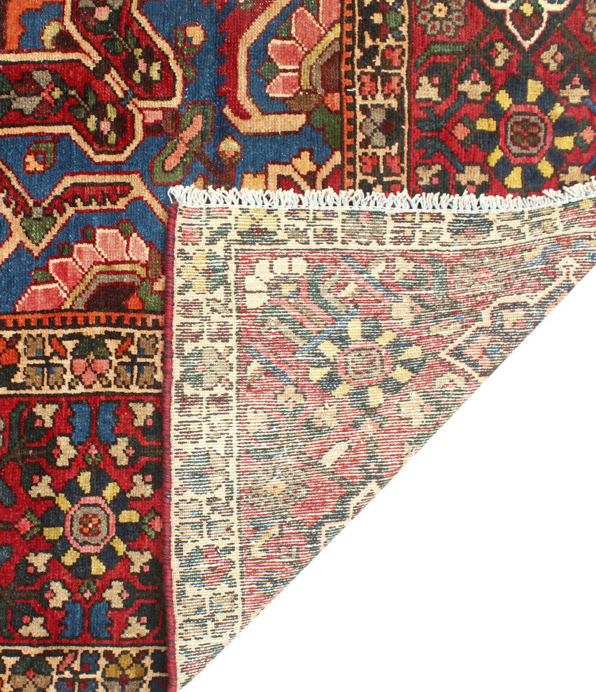 Fine Vintage Bakhtiari Cidem Red/Ivory Rug, 9'10 x 12'3