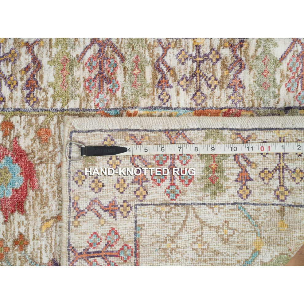 Taupe, Directional Vase Design, Silk/Wool, Hand Knotted Mat Rug, 2'2"x3'1"