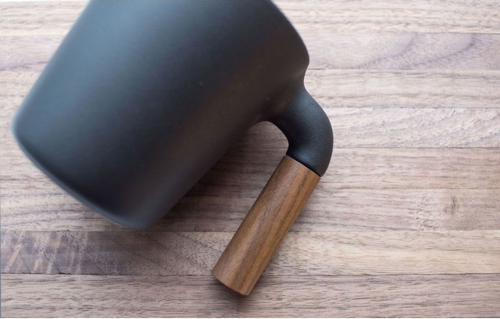 HMM Mugr Coffee Cup, Charcoal