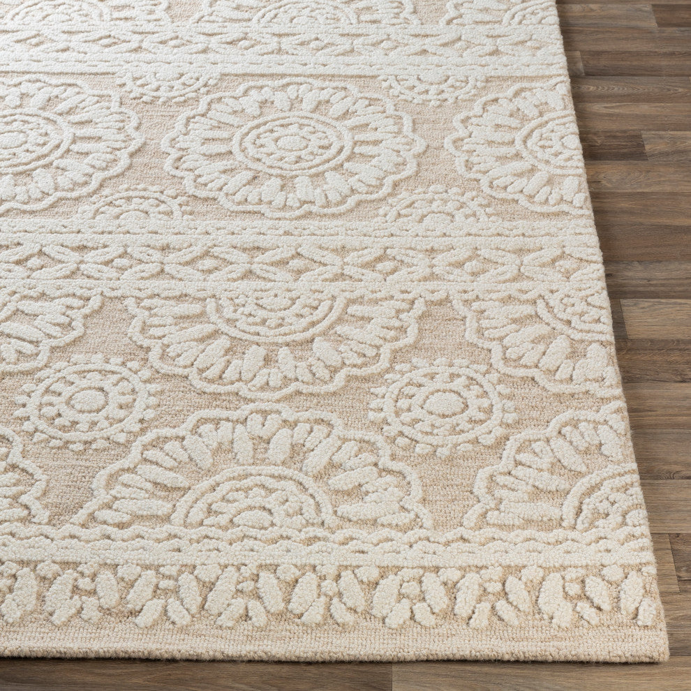 Surya Izmir IZM-2304 Traditional Area Rug, 6' x 9' Rectangle