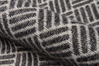 Momeni Como COM-4 Area Rug, Charcoal, 2'x3'