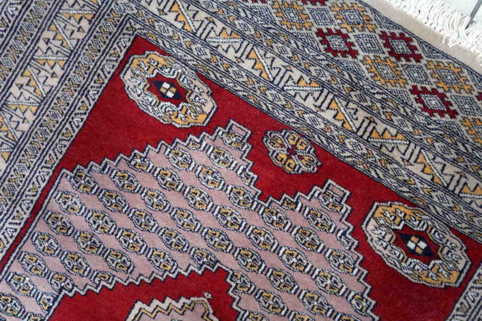 Handmade Vintage Uzbek Bukhara Rug 3.2'x5.1', 98cmx156cm, 1970s