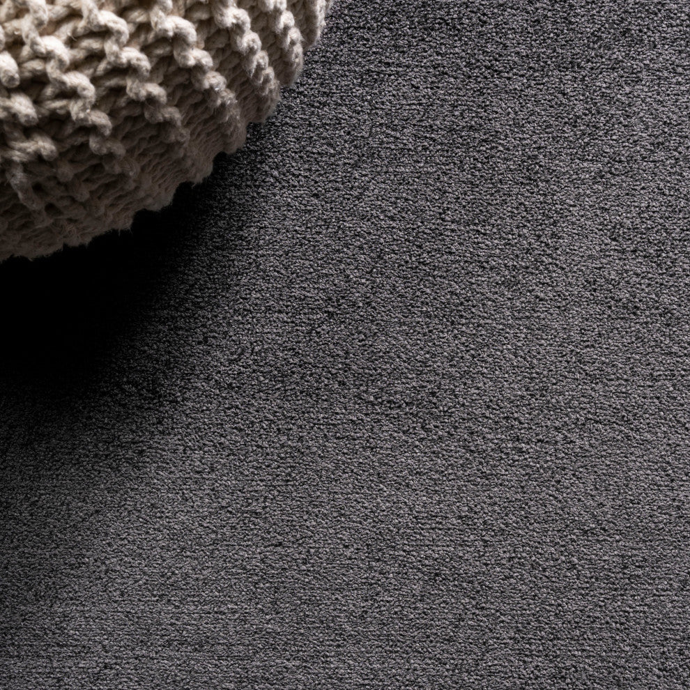 Haze Solid Low-Pile Runner Rug, Black, 5' Round