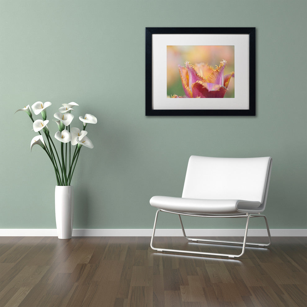 Cora Niele 'Tulip Crispa' Matted Framed Art
