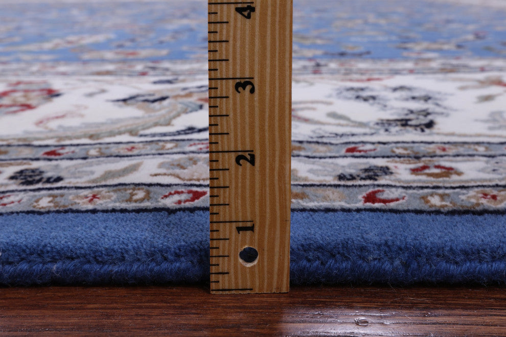 8' Square Persian Nain Wool & Silk Handmade Rug - Q13155