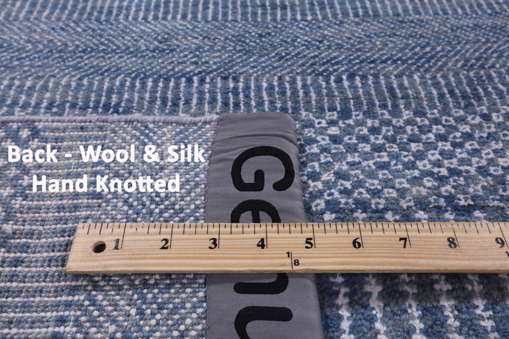 6' 1" X 9' 5" Savannah Grass Hand-Knotted Wool and Silk Rug Q11409