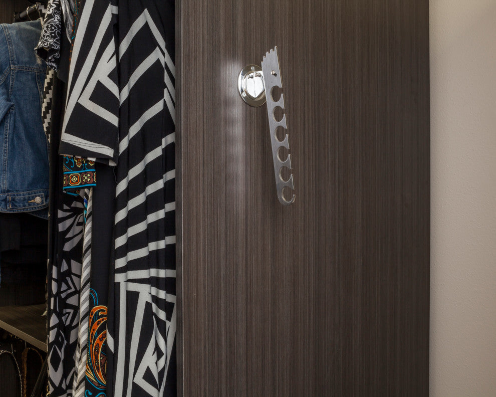 Polished Chrome Adjustable Laundry Valet