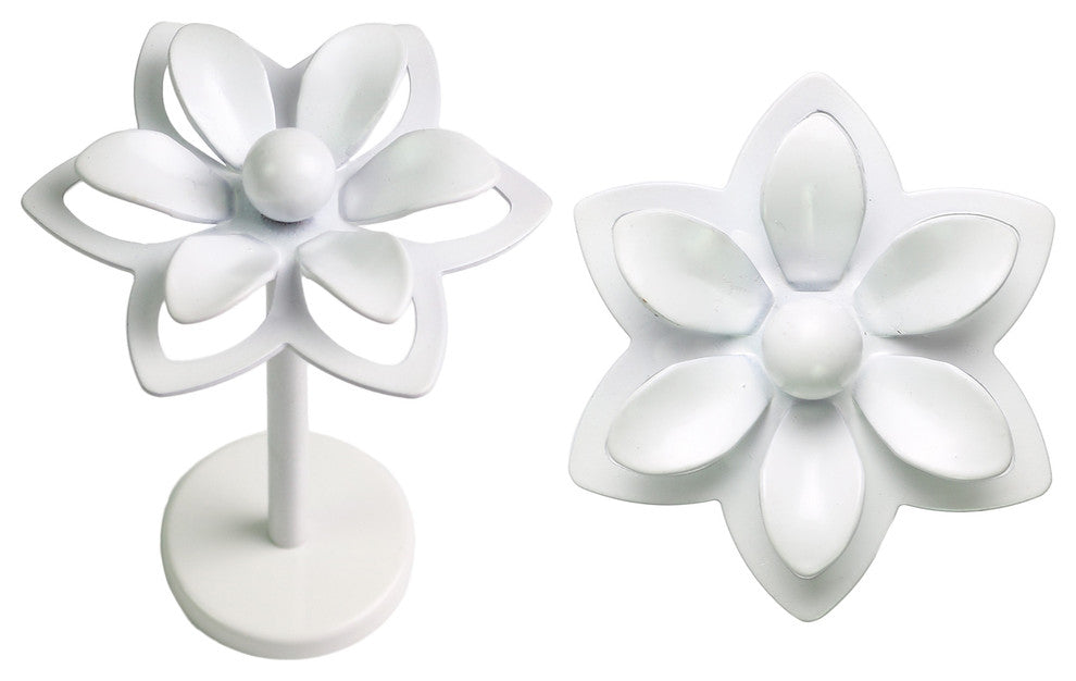 Crocus Medallion Drapery Holdback, Glossy White