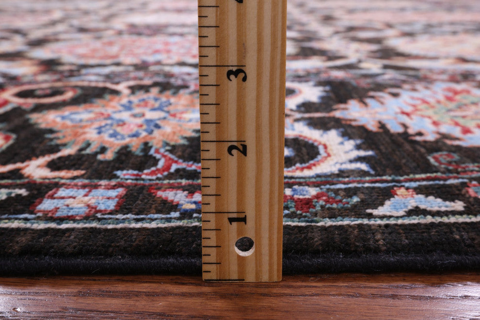Handmade Persian Tabriz Wool Rug 7' 0" X 9' 9" Q10114