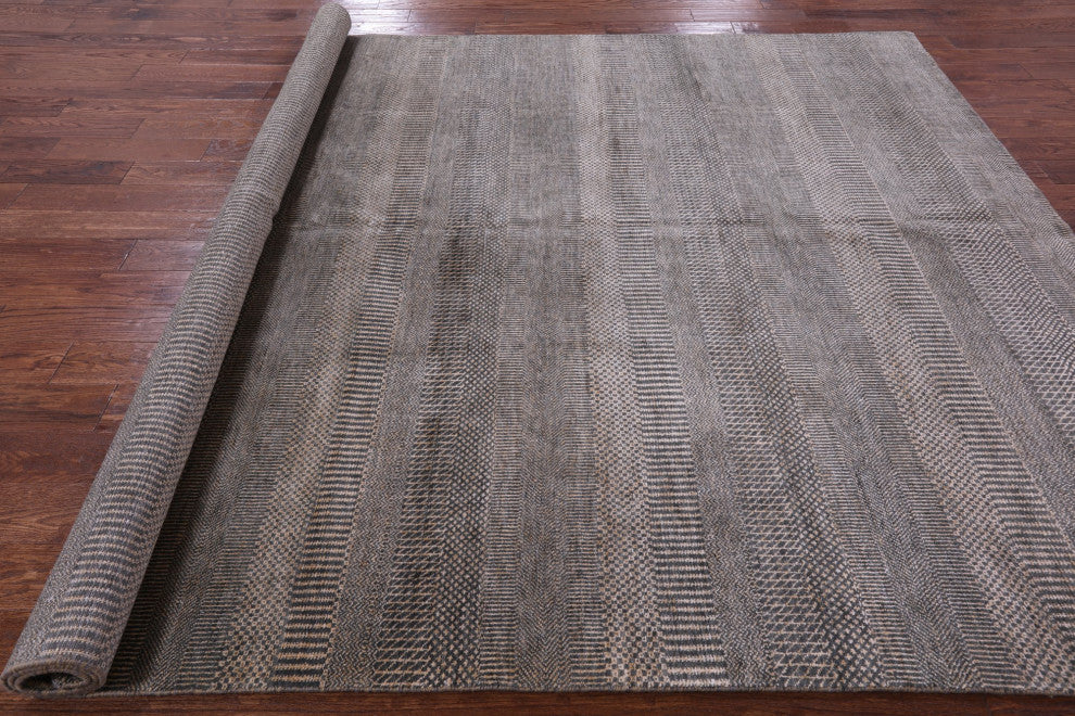 8' 0" X 9' 10" Savannah Gabbeh Hand-Knotted Wool and Silk Rug Q7844