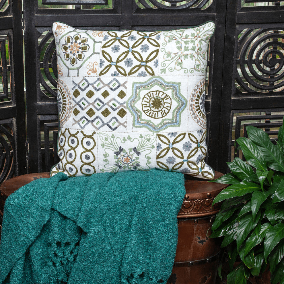 22" off White Cotton Throw Pillow