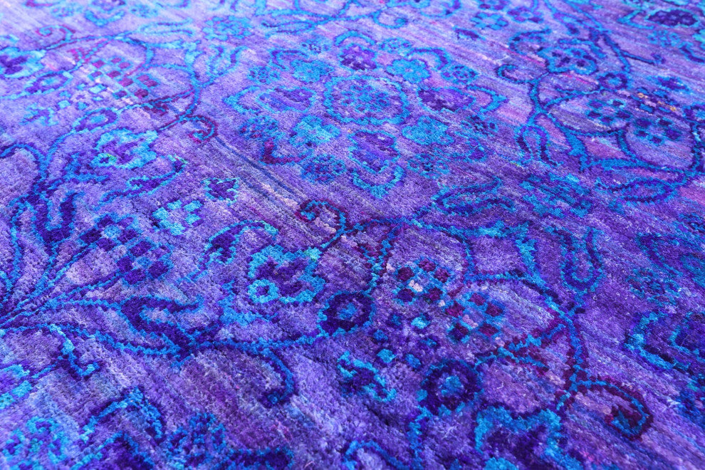 8' 0" X 9' 10" Persian Hand-Knotted Silk Rug Q5954
