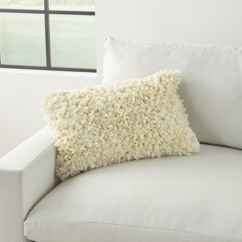 Mina Victory DL660 Throw Pillow, Ivory, 14"x20"